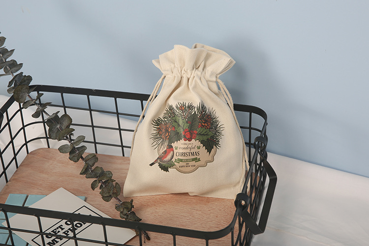 DHL FREE 2017 Christmas Canvas Santa Claus Drawstring Bag Christmas Gifts Sack Bags Candies Jewelry Holders 100pcs