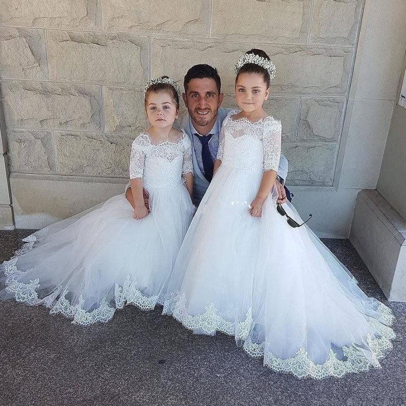 White Lace And Tulle Flower Girl Dresses For Wedding Half Long Sleeves Lace Applique Girls Pageant Gowns For Baby Birthday Party, Same as image
White Lace And Tulle Flower Girl Dresses For Wedding Half Long Sleeves Lace Applique Girls Pageant Gowns For Baby Birthday Party, Same as image