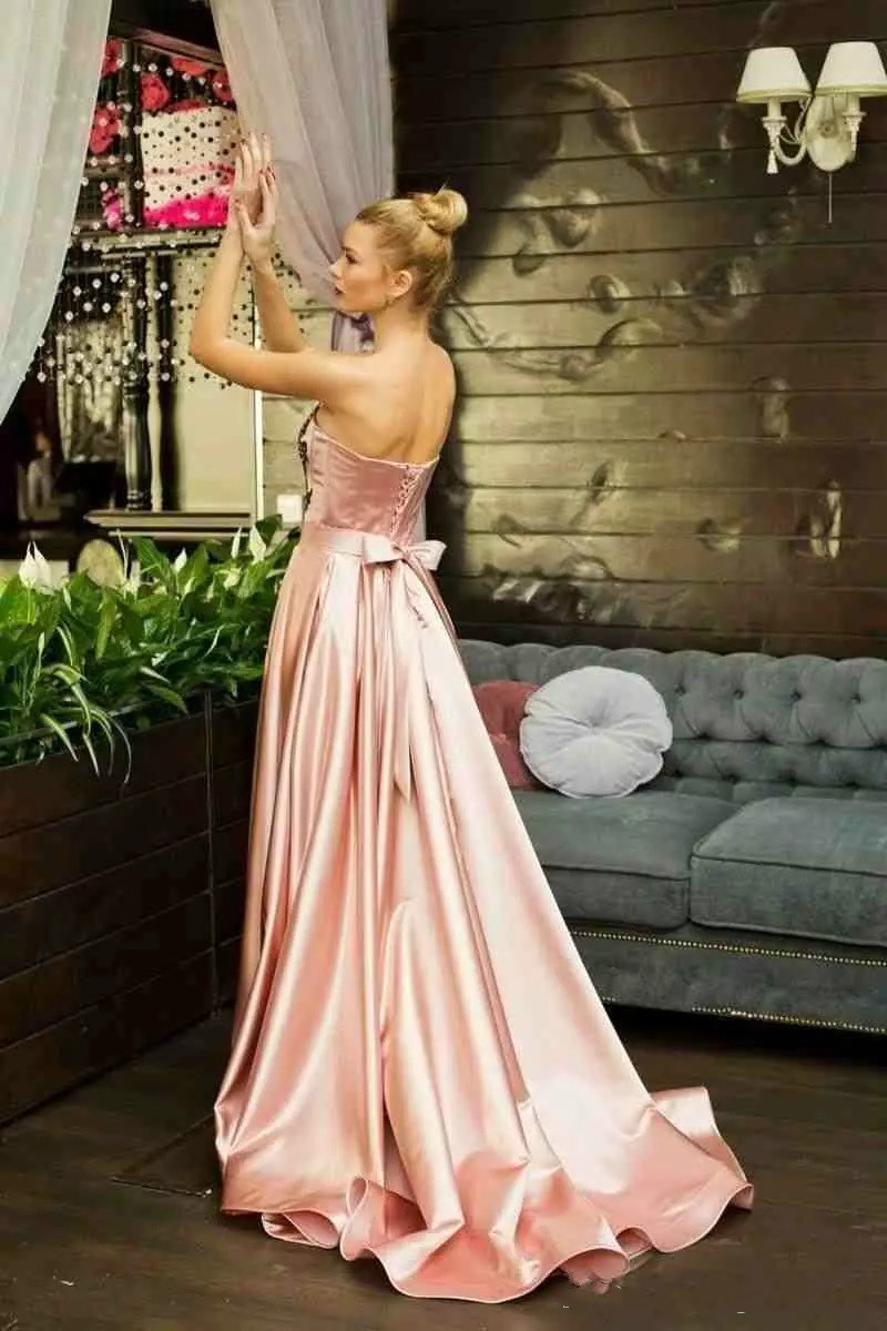 South Africa Prom Dresses With Black Lace Applique Evening Gown A Line Satin Bow Lace Up Formal Dress Pageant Gown vestidos de fiesta