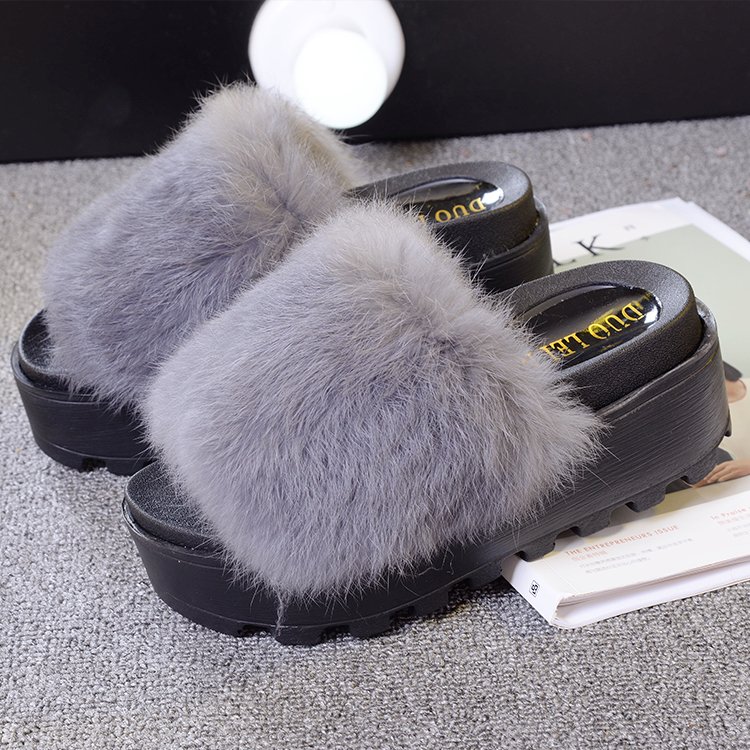Womens Girls Winter Slippers Fox Fur Slip on Platform Flat Farrah Rubber Slider Mules Fur Slipper Sandals Shoes, Grey
Womens Girls Winter Slippers Fox Fur Slip on Platform Flat Farrah Rubber Slider Mules Fur Slipper Sandals Shoes, Grey