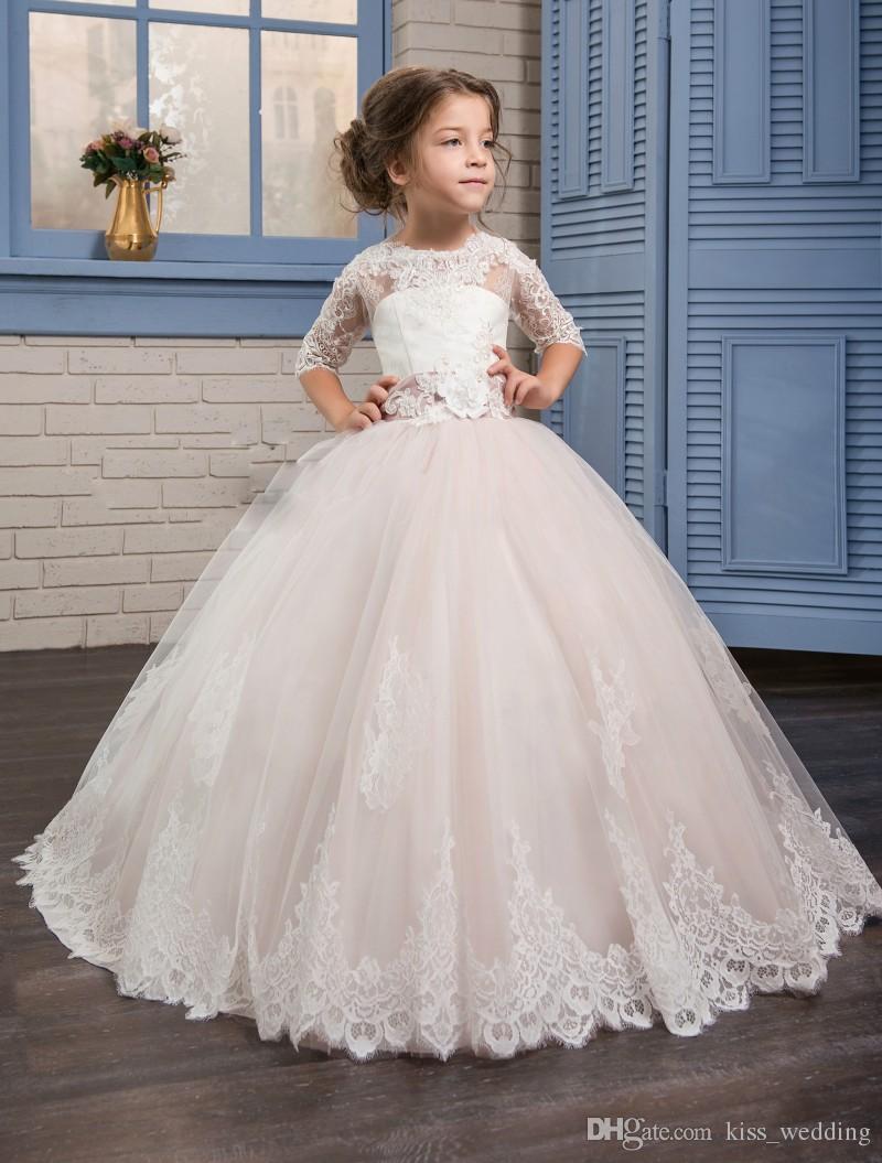 2020 Lace Flower Girl Dresses For Summer Garden Weddings Knee Length Crew Neck Kids Formal Wears Girls Birthday Dresses with Bow Sash, Fuchsia
2020 Lace Flower Girl Dresses For Summer Garden Weddings Knee Length Crew Neck Kids Formal Wears Girls Birthday Dresses with Bow Sash, Fuchsia