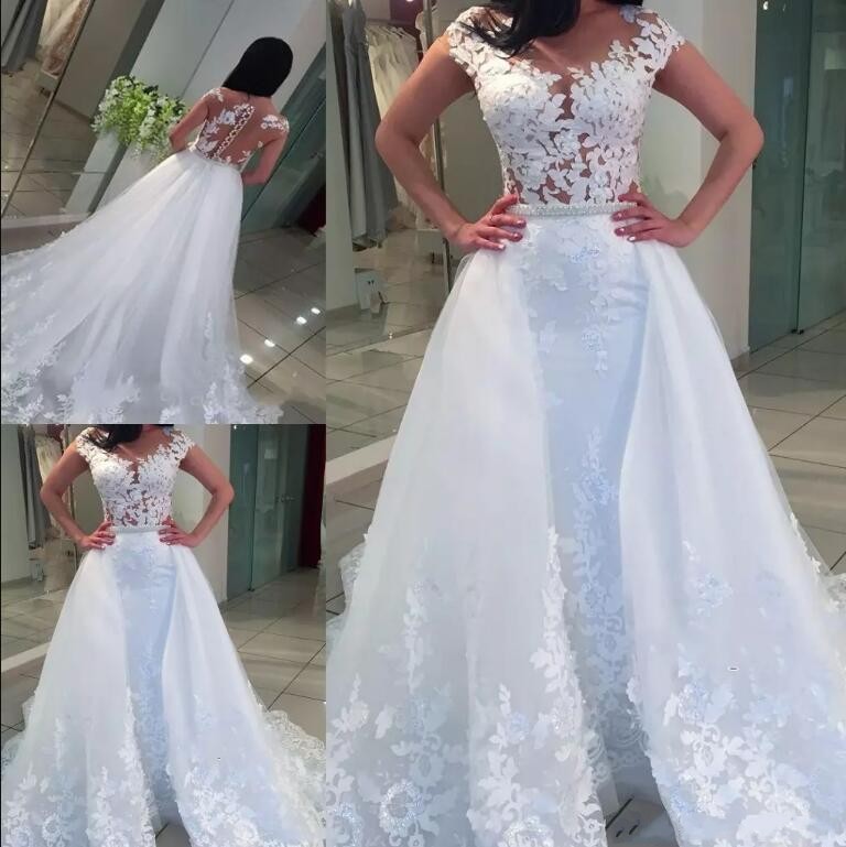 Glamorou Lace Appliques Cap Sleeves Wedding Dresses Gown with Detachable Chapel Train Illusion Bodices Bridal Gowns Robe De Mariage, Silver
Glamorou Lace Appliques Cap Sleeves Wedding Dresses Gown with Detachable Chapel Train Illusion Bodices Bridal Gowns Robe De Mariage, Silver