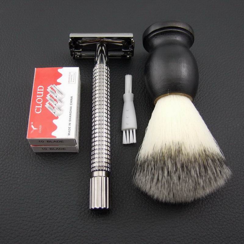 WEISHI Double Edge Classic Safety Razor shaving , Blade Brass Gun color Long handle 9306-CL1SET/LOT NEW
WEISHI Double Edge Classic Safety Razor shaving , Blade Brass Gun color Long handle 9306-CL1SET/LOT NEW