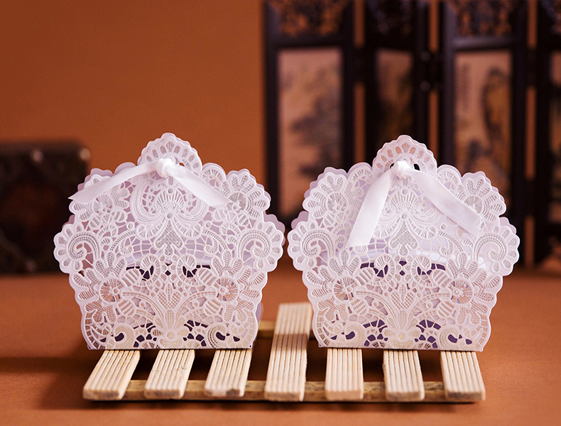 Laser Cut Wedding Favor Boxes Gold/White Wedding Candy Box Party Wedding Favors And Gifts Box For Guest Wholesale-50pc