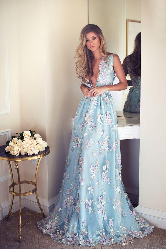 Sexy 3D Floral Appliqued Prom Dresses Long Deep V Neck Party Dress Floor Length Illusion Back Tulle Formal Evening Gowns
