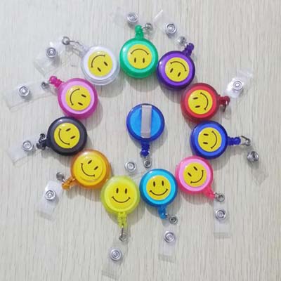 New Fashion 20 Pieces Retractable Reel Lanyard Smiling Face Card Badge Holder School Office Supplies Metal Clip Easy to Use Stationery