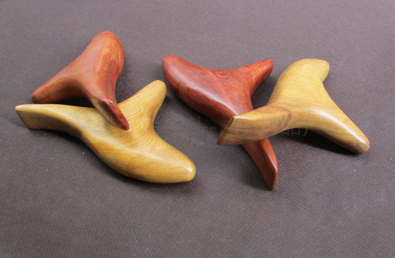 Triangle Vietnam Fragrant Wood Massage Trigeminal Scrap Lymphatic Drainage Shiatsu Body Massager Blood Circulation Acupuncture ZA1912