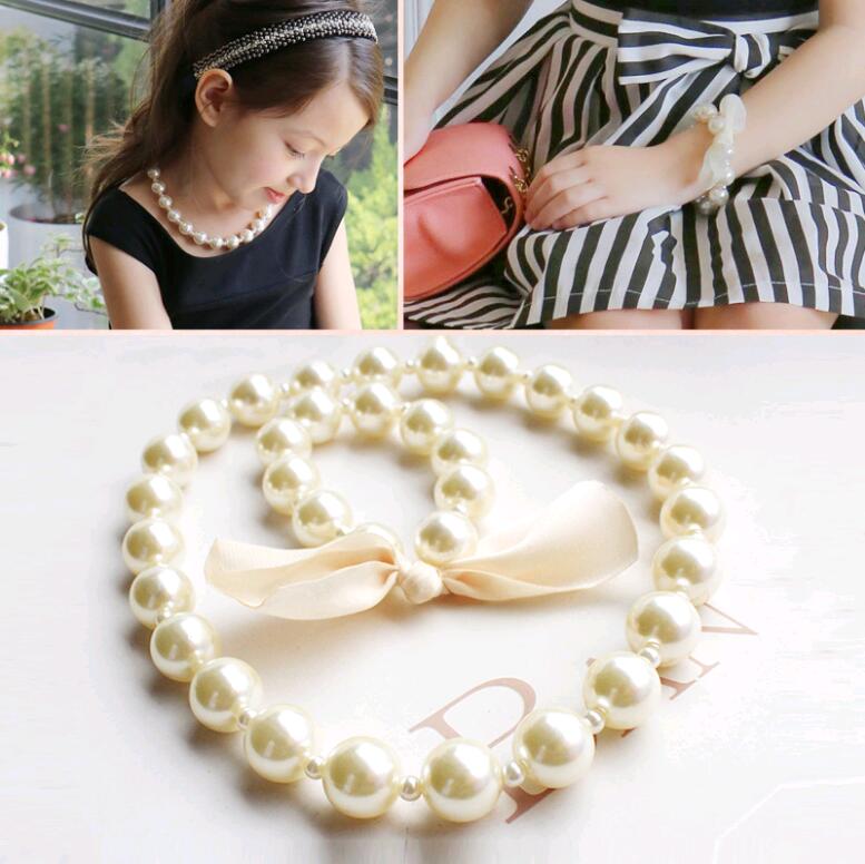 Children's Elegant White Pearl Necklaces & Bracelets - Kids' Large Bead Jewelry Sets for Girls