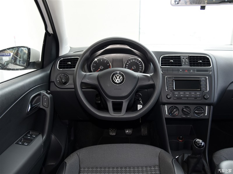 Steering wheel cover Case for Volkswagen VW Passat old Passat B5 B6 Genuine leather DIY Car styling Wheel cover Hand sewing
