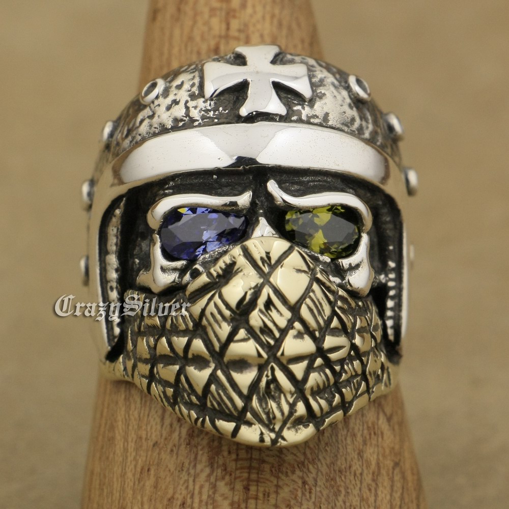 LINSION 925 Sterling Silver Motorcycle Helmet Skull Ring Purple+OliveGreen CZ Eyes Brass Mask Mens Biker Rock Punk TA30 US Size 7 to 15
LINSION 925 Sterling Silver Motorcycle Helmet Skull Ring Purple+OliveGreen CZ Eyes Brass Mask Mens Biker Rock Punk TA30 US Size 7 to 15