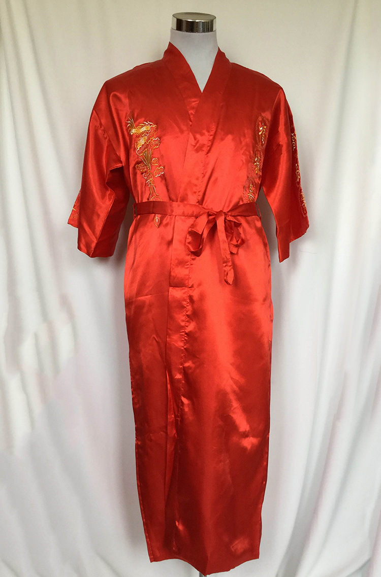 2017 Men's Satin Chinese Style Bridegroom Robes Bathrobe Embroidery Dragon Nightgown Sleepwear Dressing Gown For Male