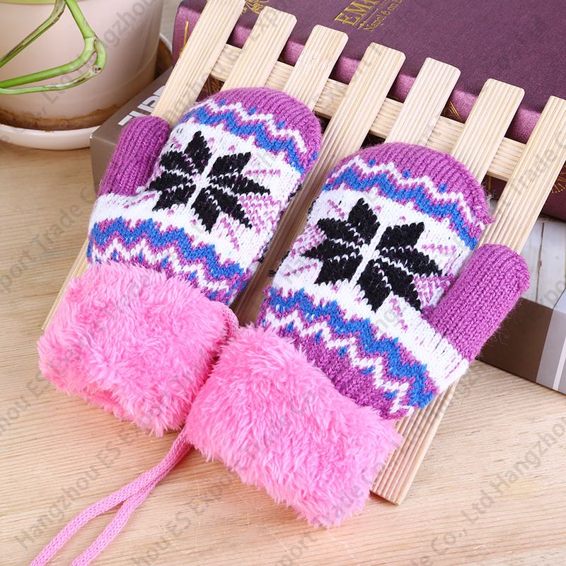 Kids Winter Snowflake Gloves For Girl And Boy 6 Colors With Hanging Rope Baby Mittens Christmas Velvet Knitted Glove