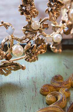 Vintage Gold Baroque Crowns For Party Pearls Wedding Crown Tiaras With Plant Pattern Cheap Bridal Headpiece Flowers Crown Headband