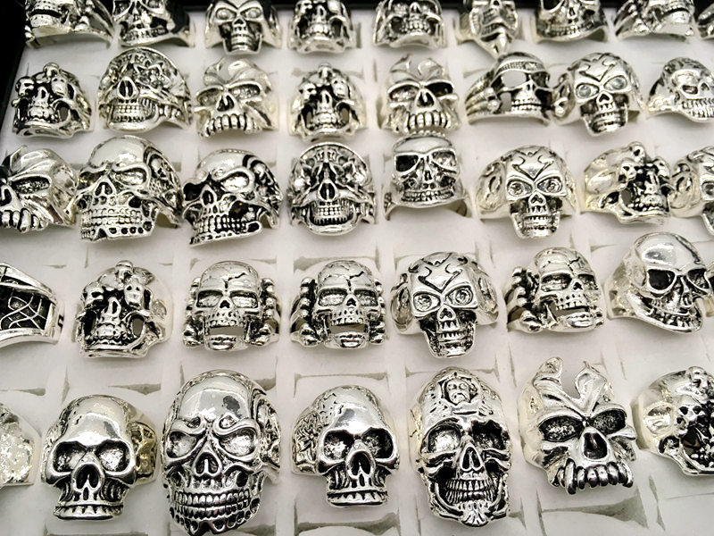 Whole 50pcs lot Gothic Big Skull Ring Bohemian Punk Vintage Antique Silver Mix Style Mens Fashion Jewelry Skeleton Ring Size 2261c