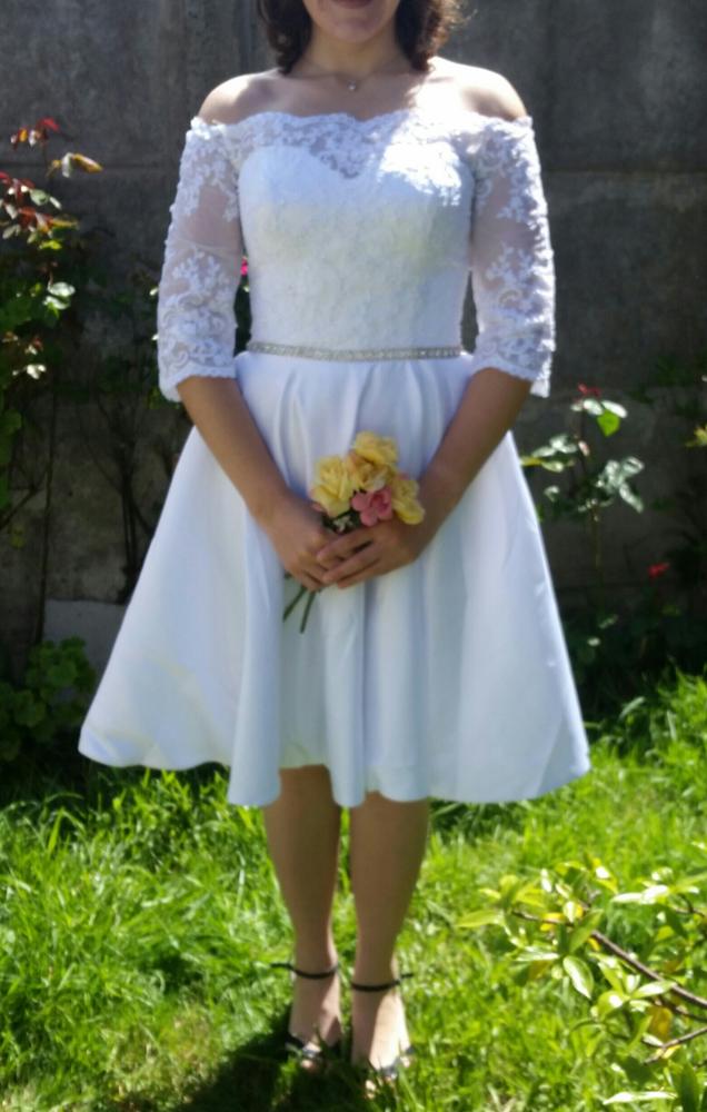 Beach Knee Length Wedding Dress Lace Applique Beaded Belt Half-sleeve Off the Shoulder Short Wedding Bridal Gowns Real Pictures