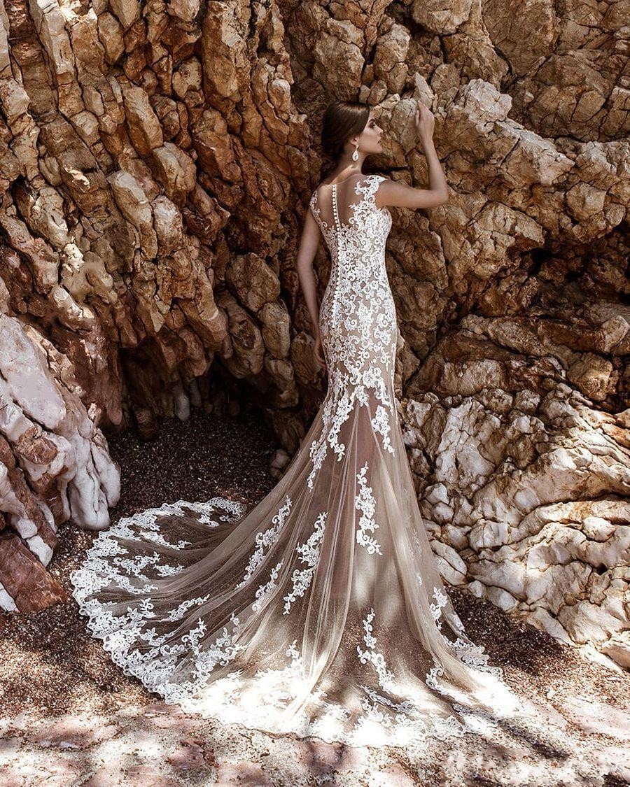 2019 New Champagne Tulle Wedding Dresses A-Line See Through Vintage Lace Appliqued Sash Detachable Train Boho Bridal Wedding Gowns 039