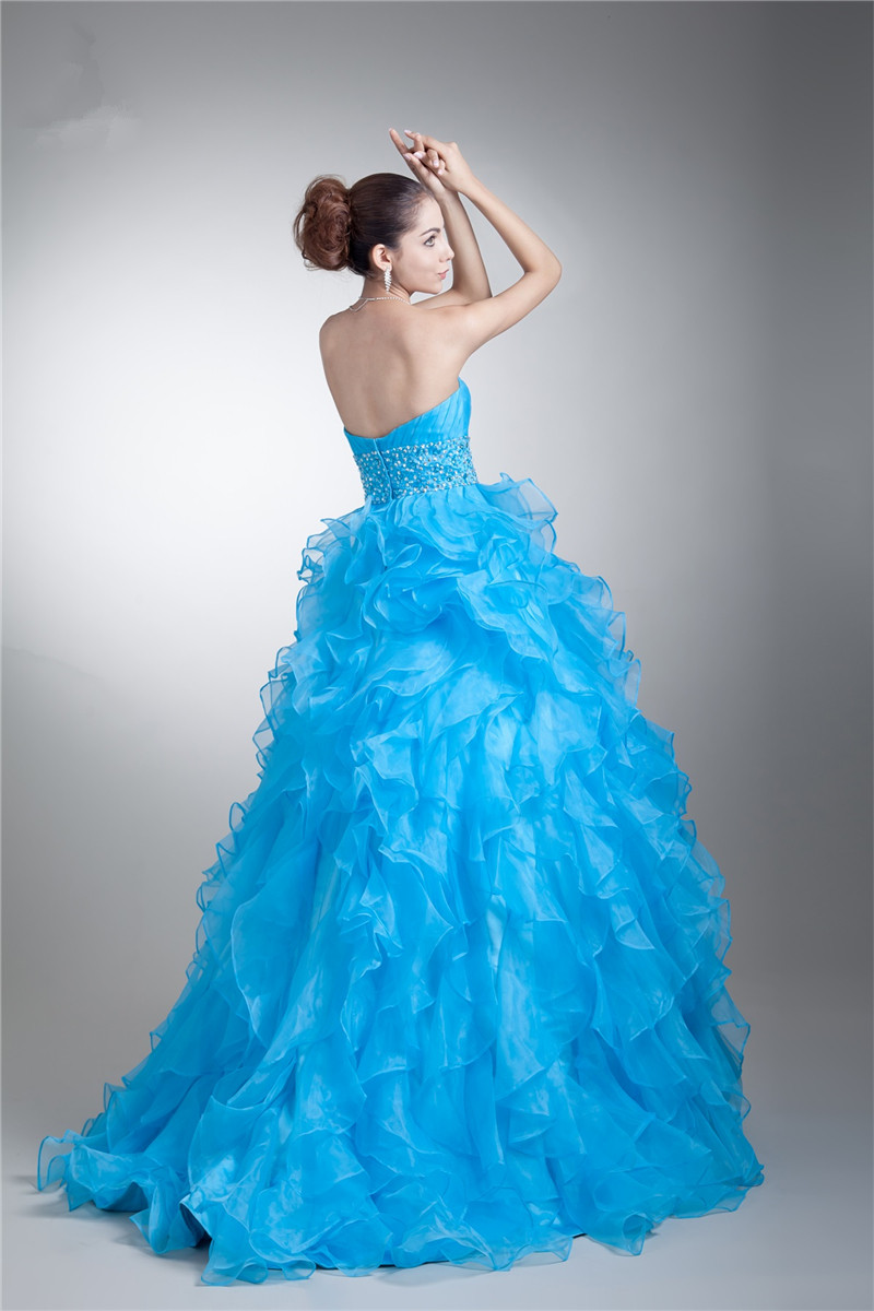 New Blue Sweetheart Lace Ball Gown Quinceanera Dresses 2017 With Appliques Beaded Floor Length Prom Party Gown Sweet 16 Dress BM98