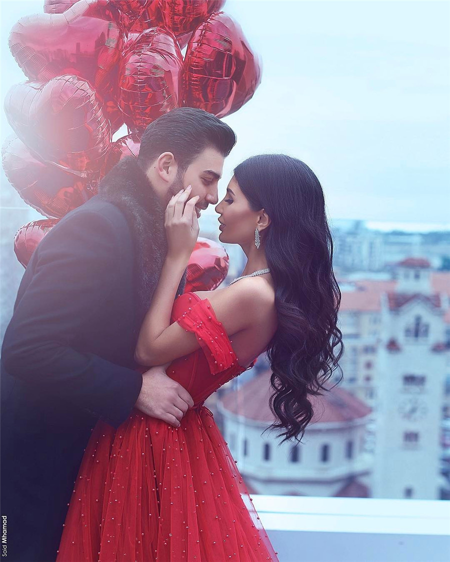 Saidmhamad Saudi Arabia Off the Shoulder Evening Dress Red Crystals Pearl Beading Sexy Sweetheart Party Prom Gowns