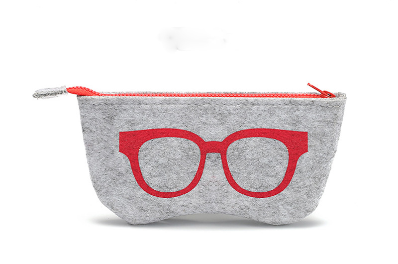 100pcs Cosmetic Bags 5colors Exquisite Wool Felt Cloth Eyeglass Case Women Sunglasses Boxes Cosmetic Zipper Bag, Red
100pcs Cosmetic Bags 5colors Exquisite Wool Felt Cloth Eyeglass Case Women Sunglasses Boxes Cosmetic Zipper Bag, Red