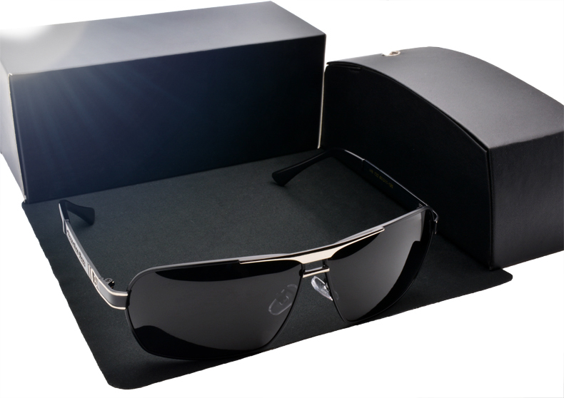 Top quality 722 Brand designer Polarized Sunglasses men women Polit sun glasses metal framen Sport Driving glasses with Retail cases
Top quality 722 Brand designer Polarized Sunglasses men women Polit sun glasses metal framen Sport Driving glasses with Retail cases