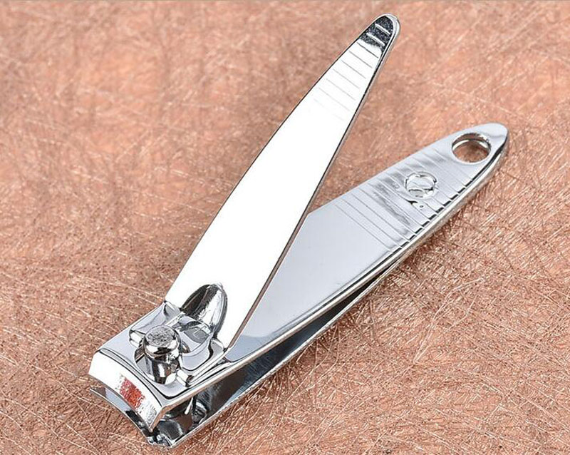 6 Pcs/set Nail Clipper Kit Nail Cutters Nail Tools Scissor Eyelash Tweezer Ear Pick Manicure Sets Gifts Free Shipping ZA3767