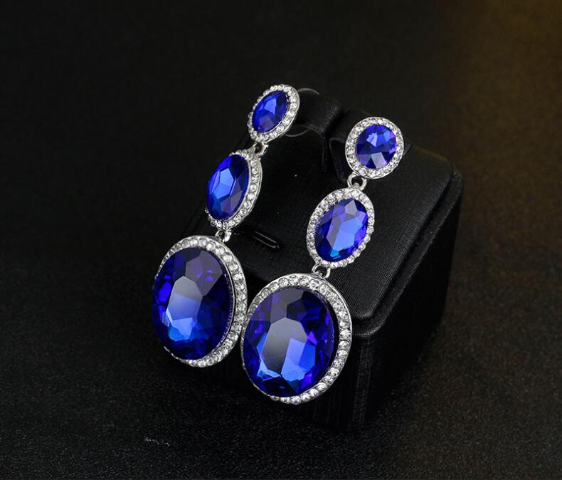 Luxury Crystal Bridal Earring Rhinestone Big Water Drop Studs Earring Eardrop Wedding Party Jewelry Women Girls Dangle Earrings
Luxury Crystal Bridal Earring Rhinestone Big Water Drop Studs Earring Eardrop Wedding Party Jewelry Women Girls Dangle Earrings