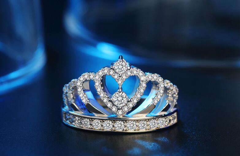 2017 Hot Sale Luxury Jewelry 925 Sterling Silver White Topaz Simulated Diamond Gemstones Women Wedding Lady's Finger Crown Ring Size5-11