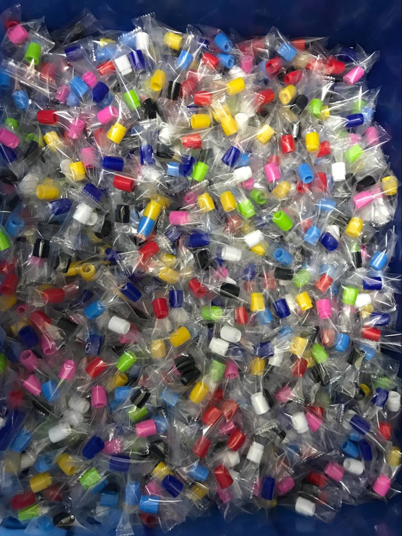 810 Wide Bore Silicone Disposable Drip Tip Colorful Mouthpiece Cover Rubber Test Caps with Individual Pack for Prince TFV8 big baby Kennedy
810 Wide Bore Silicone Disposable Drip Tip Colorful Mouthpiece Cover Rubber Test Caps with Individual Pack for Prince TFV8 big baby Kennedy