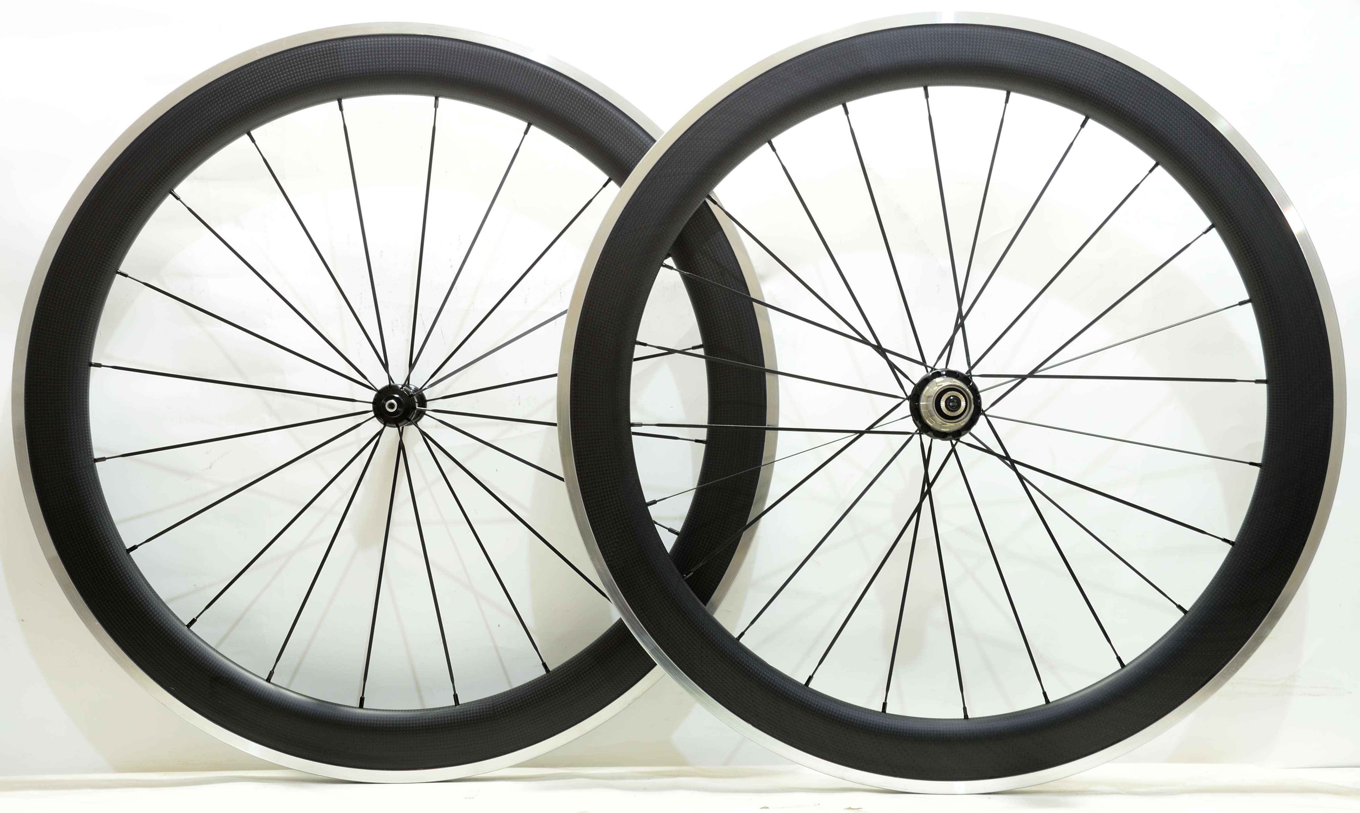 700C Alloy Brake Surface wheelset 60mm depth 23mm width Aluminum brake carbon road bike wheels with Powerway R36 hub
700C Alloy Brake Surface wheelset 60mm depth 23mm width Aluminum brake carbon road bike wheels with Powerway R36 hub