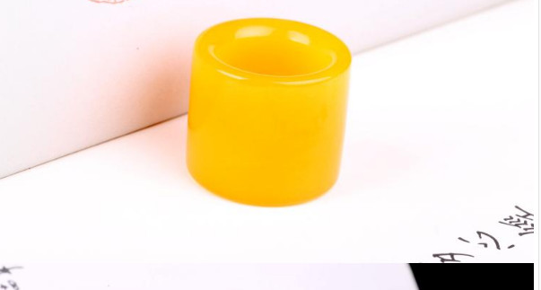 Natural yellow dragon jade, hand-carved trigger finger. The ring. Charm ring. The choice of a successful man.