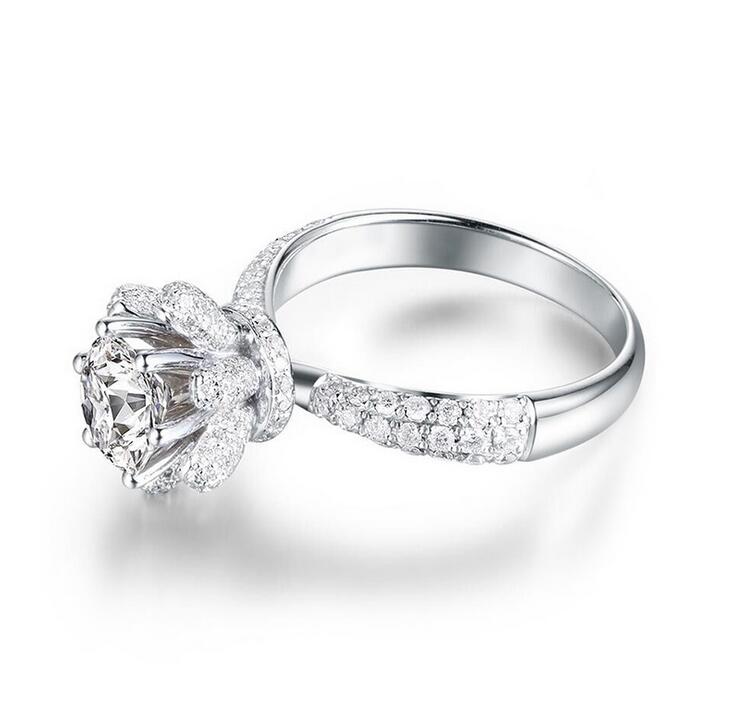 2017 New Hot Luxury Jewelry 6MM Round Cut Topaz 925 Sterling Silver CZ Diamond Solitaire Wedding Engagement Women Band Ring Gift Size 5-11