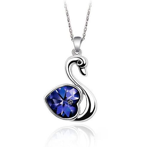 Good A++ Austrian crystal necklace peach heart crystal ornaments Little Swan jewelry WFN101 (with chain) mix order 20 pieces a lot