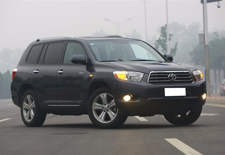 2 Pcs/set Car Front Fog Lamps DRL Turn Signal Angel Eyes Special Vision Replace original Fog Lamps Fit for Toyota Camry Yaris Wish Previa