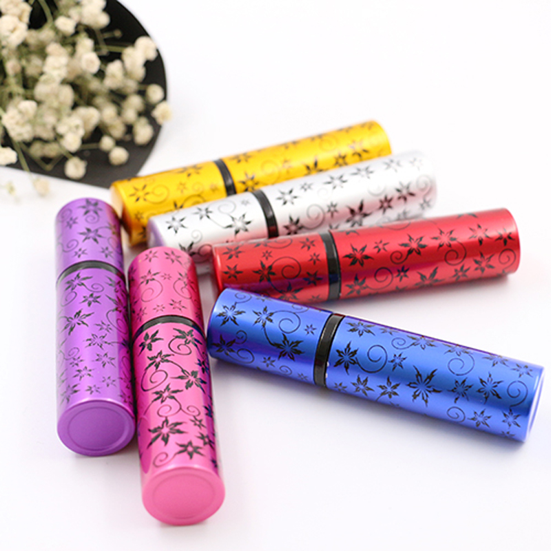 6 colors 5ML flower rattan Refillable Portable Mini perfume bottle &Traveler Aluminum Spray Atomizer Empty Parfum bottle 
6 colors 5ML flower rattan Refillable Portable Mini perfume bottle &Traveler Aluminum Spray Atomizer Empty Parfum bottle