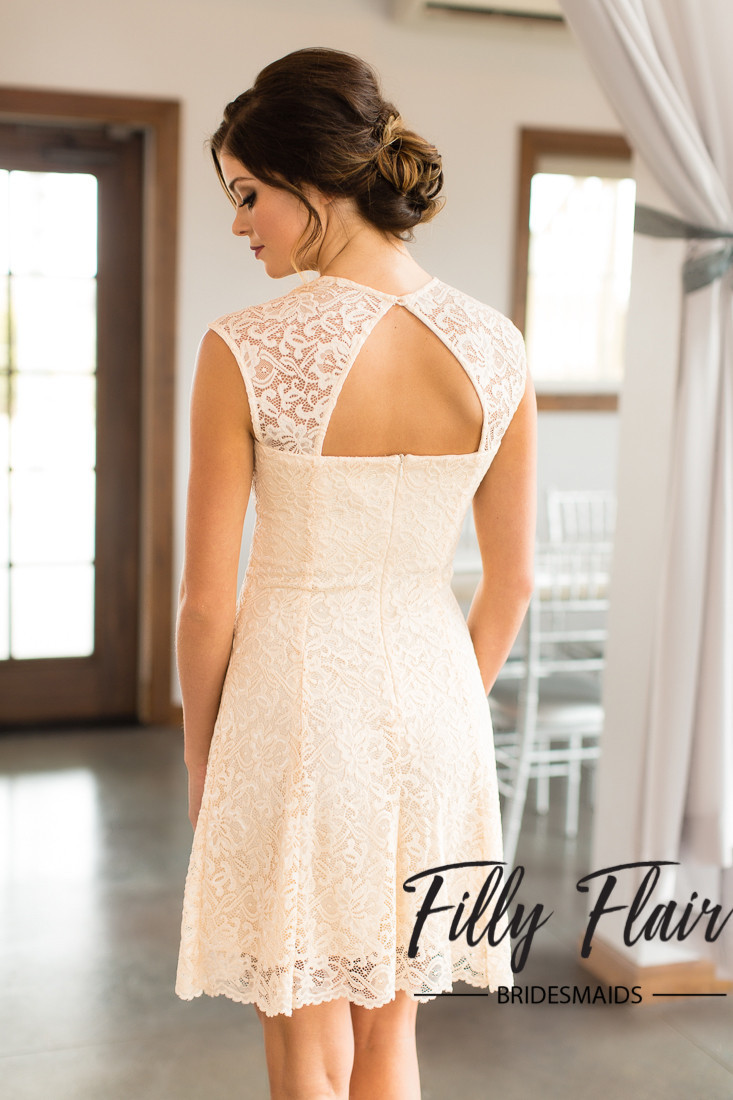 Country Style Short Bridesmaid Dresses 2020 Sweetheart Open Back Lace Bridesmaid Gowns Wedding Guest Dresses More Color Custom Made