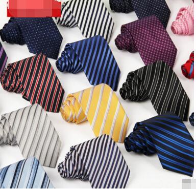 Mens Ties New Brand Man Fashion Dot Striped Neckties Hombre Gravata Slim Tie Classic Business Casual Tie For Men MOQ 30 pcs
Mens Ties New Brand Man Fashion Dot Striped Neckties Hombre Gravata Slim Tie Classic Business Casual Tie For Men MOQ 30 pcs