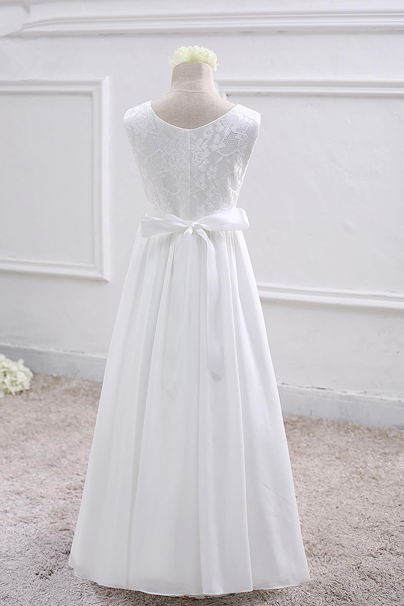 Bateau Neck Soft Satin Flower Girl Dress With Lace Embroidery 2019 Floor Length Princess Communion Dress