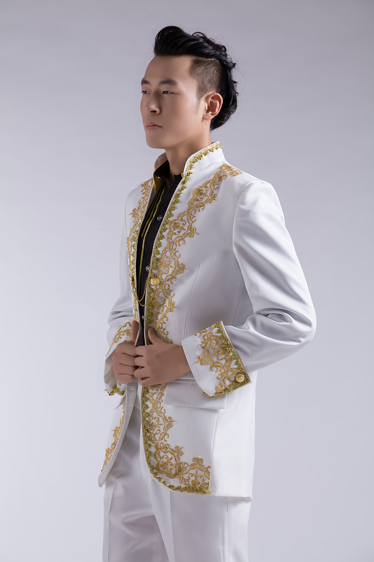 Wholesale-NEW Chinese wedding tuxedo gold embroidery applique men white for wedding men gold suits