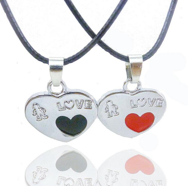 Brand new Valentine 's Day gift key lock couple necklace student couple jewelry WFN037 (with chain) mix order 20 1set=2 pieces
