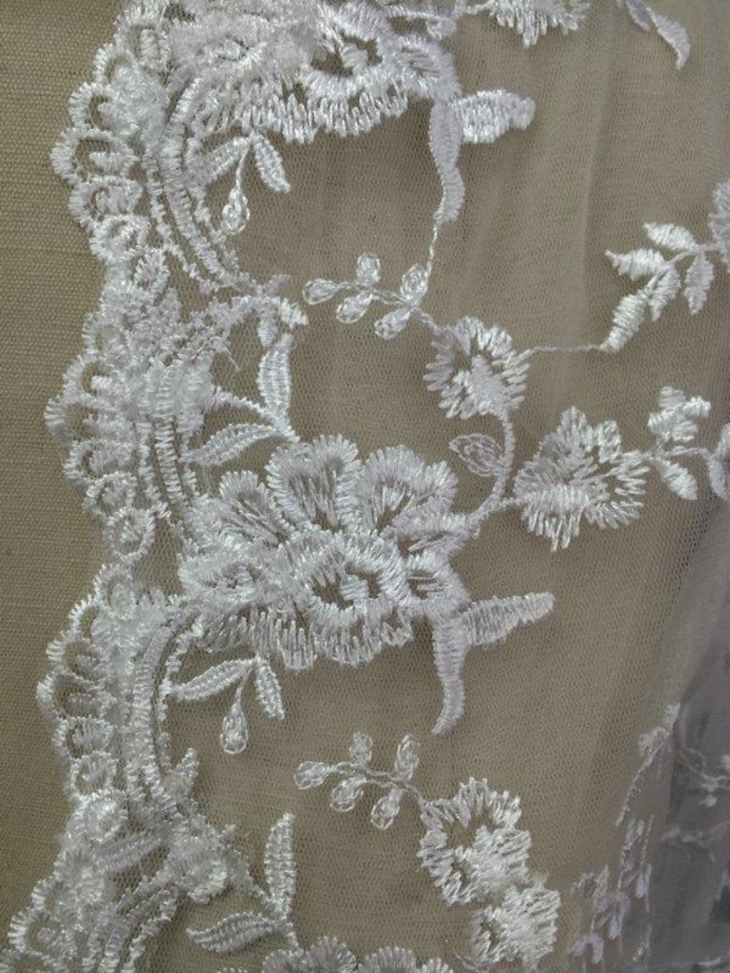 Cheap Bridal Wraps Modest Alencon Applique V Neck Wedding Bridal Bolero For Wedding Dresses Long Sleeve Lace Applique Jacket