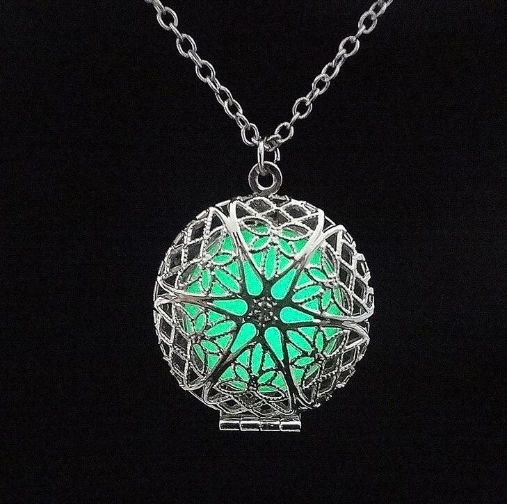 Round hollow luminous necklace can be put photo album box jewelry explosion models hot WFN145 (with chain) mix order 20 pieces a lot