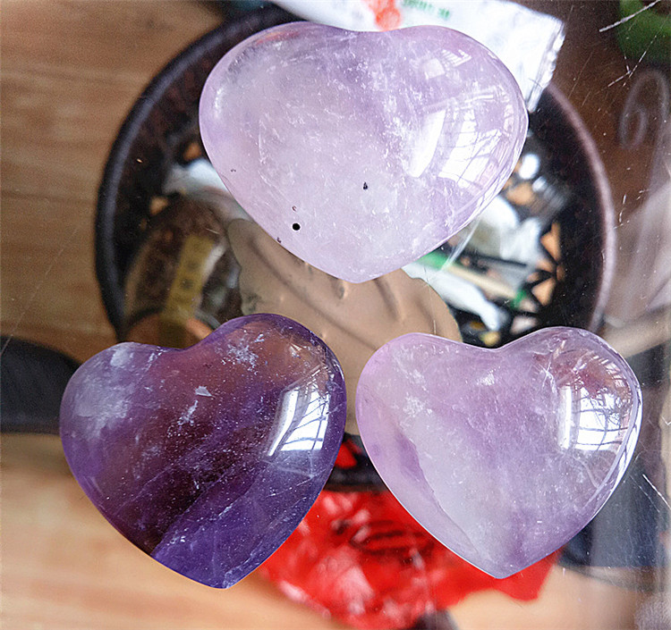 Drop Shipping wholesale Natural amethyst crystal heart purple quartz crystal heart healing for gift 3 pcs
Drop Shipping wholesale Natural amethyst crystal heart purple quartz crystal heart healing for gift 3 pcs