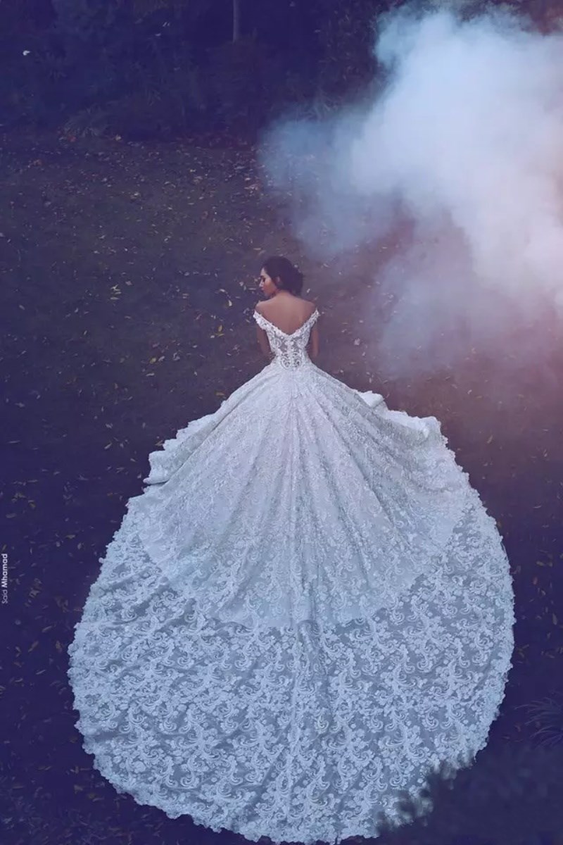 Luxury Wedding Dress Free Shipping Saudi Arabia Full Appliques Bridal Cathedral Train Off Shoulder Custom Made Ball Gown Wedding Dresses