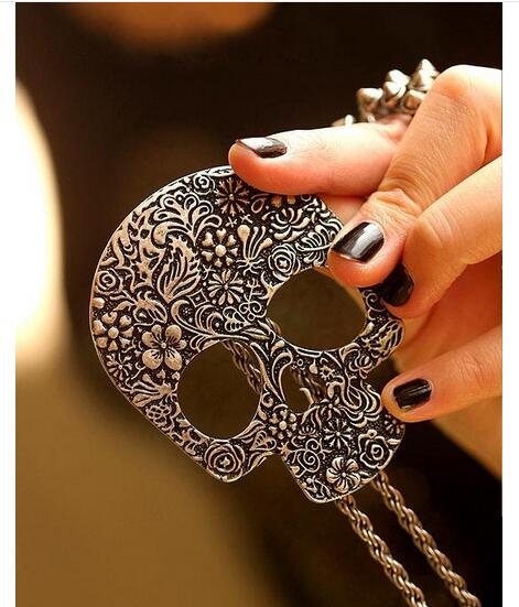 N161 Fashion Gothic Lovely Skull Necklace Jewelry Wholesale! Free Shipping