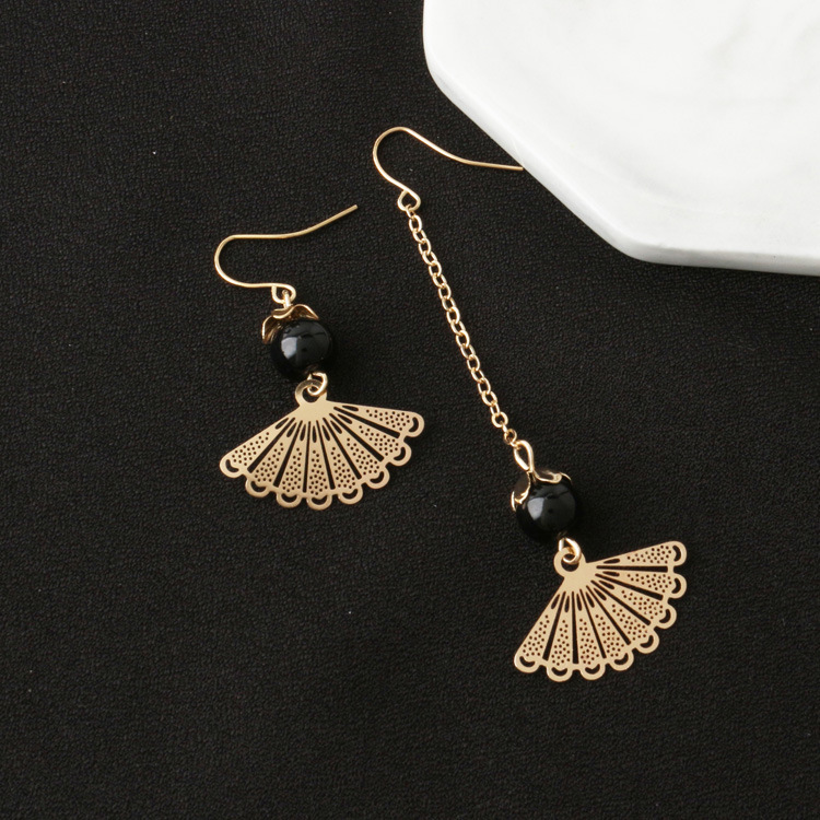 National wind Dangle & Chandelier retro simple fan shaped beads asymmetrical earrings long section of the Soviet Union ear ornaments wholesale
National wind Dangle & Chandelier retro simple fan shaped beads asymmetrical earrings long section of the Soviet Union ear ornaments wholesale