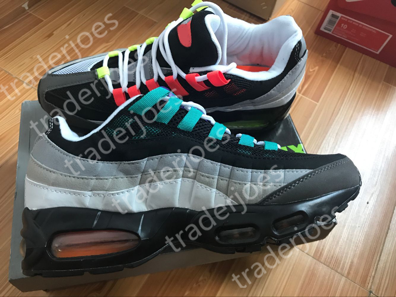 2017 Newest Mens and Womens With Box Greedy Basketball Shoes Sneakers Men Outdoor Athletics Shoes Free Drop Shipping
2017 Newest Mens and Womens With Box Greedy Basketball Shoes Sneakers Men Outdoor Athletics Shoes Free Drop Shipping