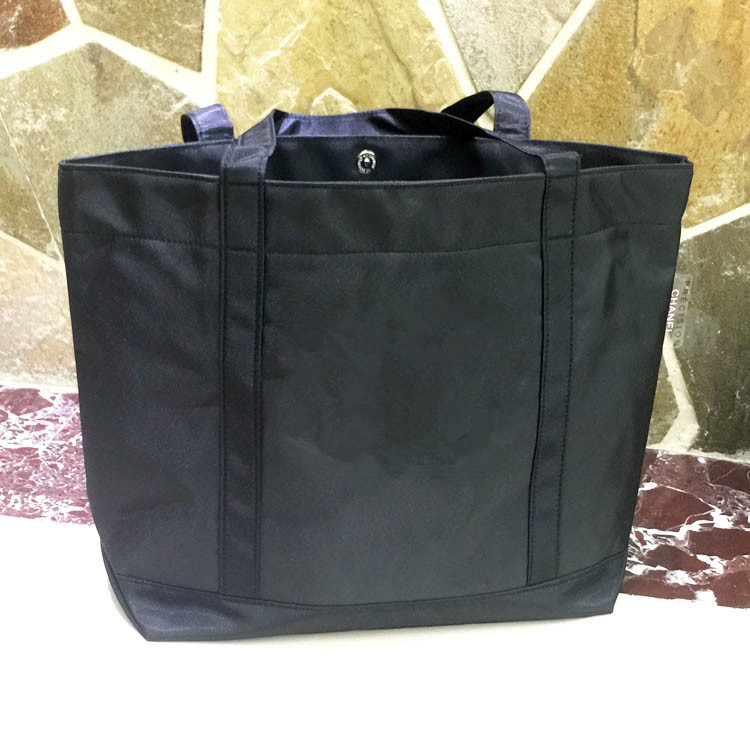 HOT shopping Bag Sequins Thick Oxford Bags classic pattern Travel Bag Women Washbag Cosmetic Makeup Storage Case 3 color
HOT shopping Bag Sequins Thick Oxford Bags classic pattern Travel Bag Women Washbag Cosmetic Makeup Storage Case 3 color