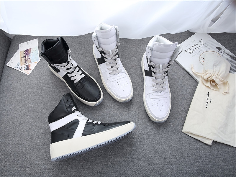 Without Box Size 34-46 2017 Fear of God leather season 5 Military Sneaker BOOTS Fog Made In Italy high Cut boots, Black nylon transparent bottom
Without Box Size 34-46 2017 Fear of God leather season 5 Military Sneaker BOOTS Fog Made In Italy high Cut boots, Black nylon transparent bottom