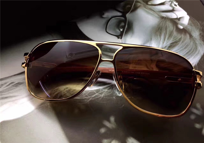 THE BROWN Sunglasses Gold Brown Gradient Fashion Sunglass Vintage Sunglasses for men New with Box
THE BROWN Sunglasses Gold Brown Gradient Fashion Sunglass Vintage Sunglasses for men New with Box