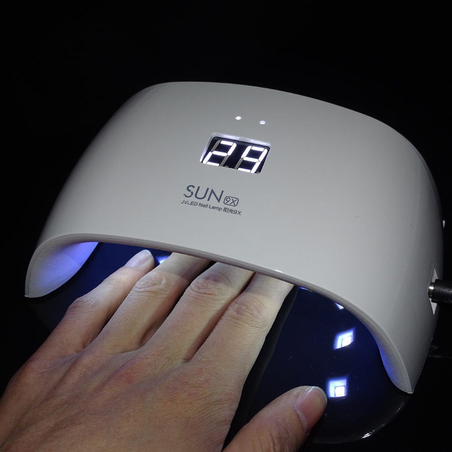 Wholesale- FOEONCO SUN9X 18W UV Lamp For Nail Banicure White Light Timer Control Professional Nail Dryer Curing All UV LED Nail Gels B, Style 1
Wholesale- FOEONCO SUN9X 18W UV Lamp For Nail Banicure White Light Timer Control Professional Nail Dryer Curing All UV LED Nail Gels B, Style 1
